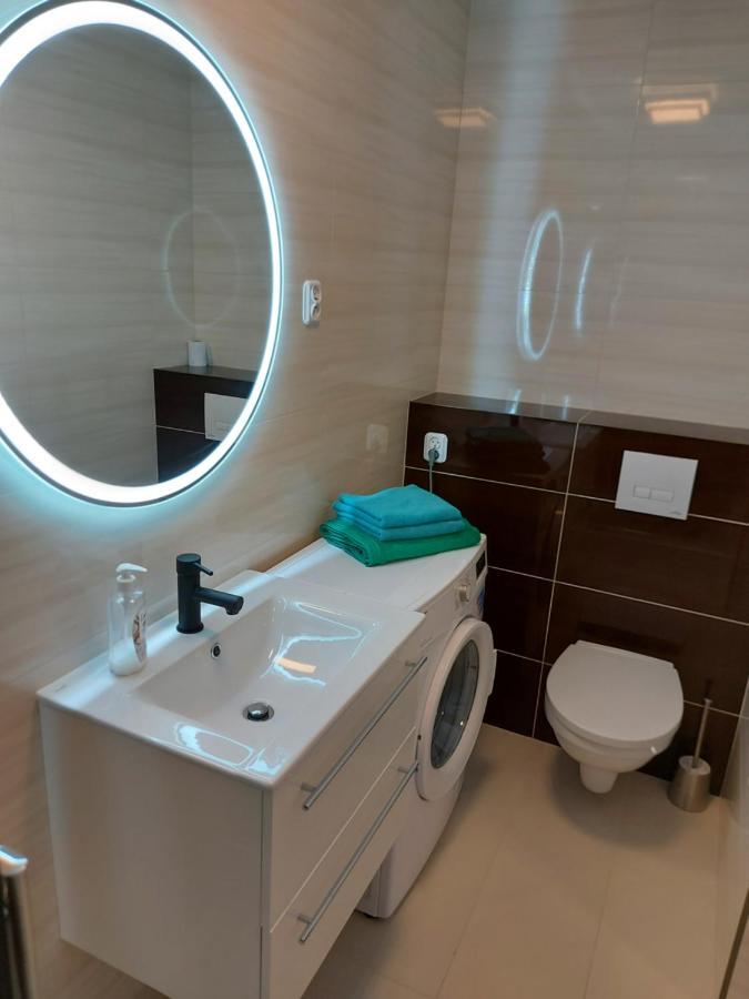 Nowy Apartament Jednopokojowy Z Lazienka Świnoujście Esterno foto